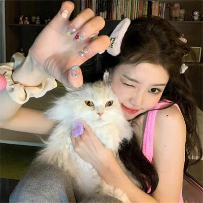 好女三头瞒海报