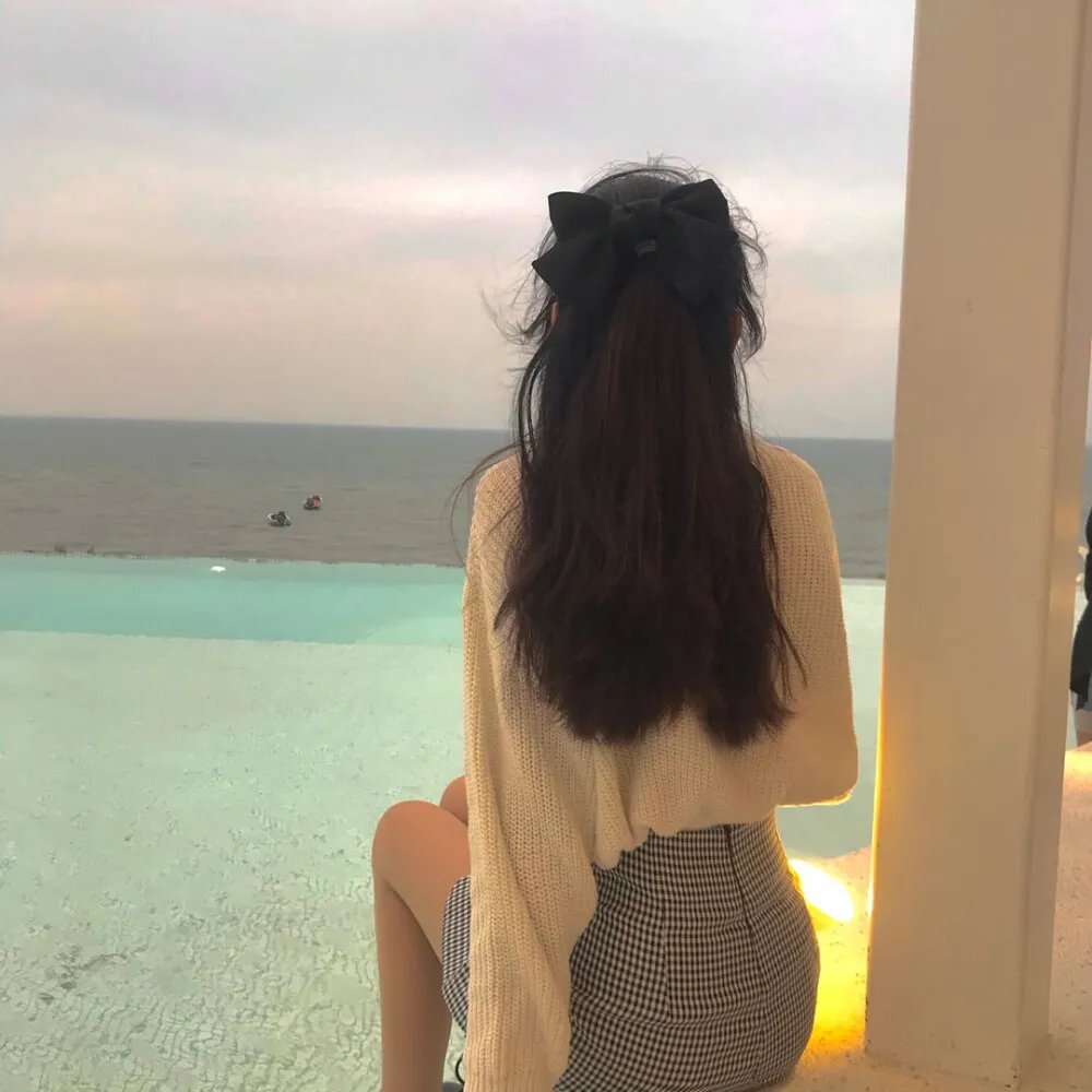 保持黑暗海报